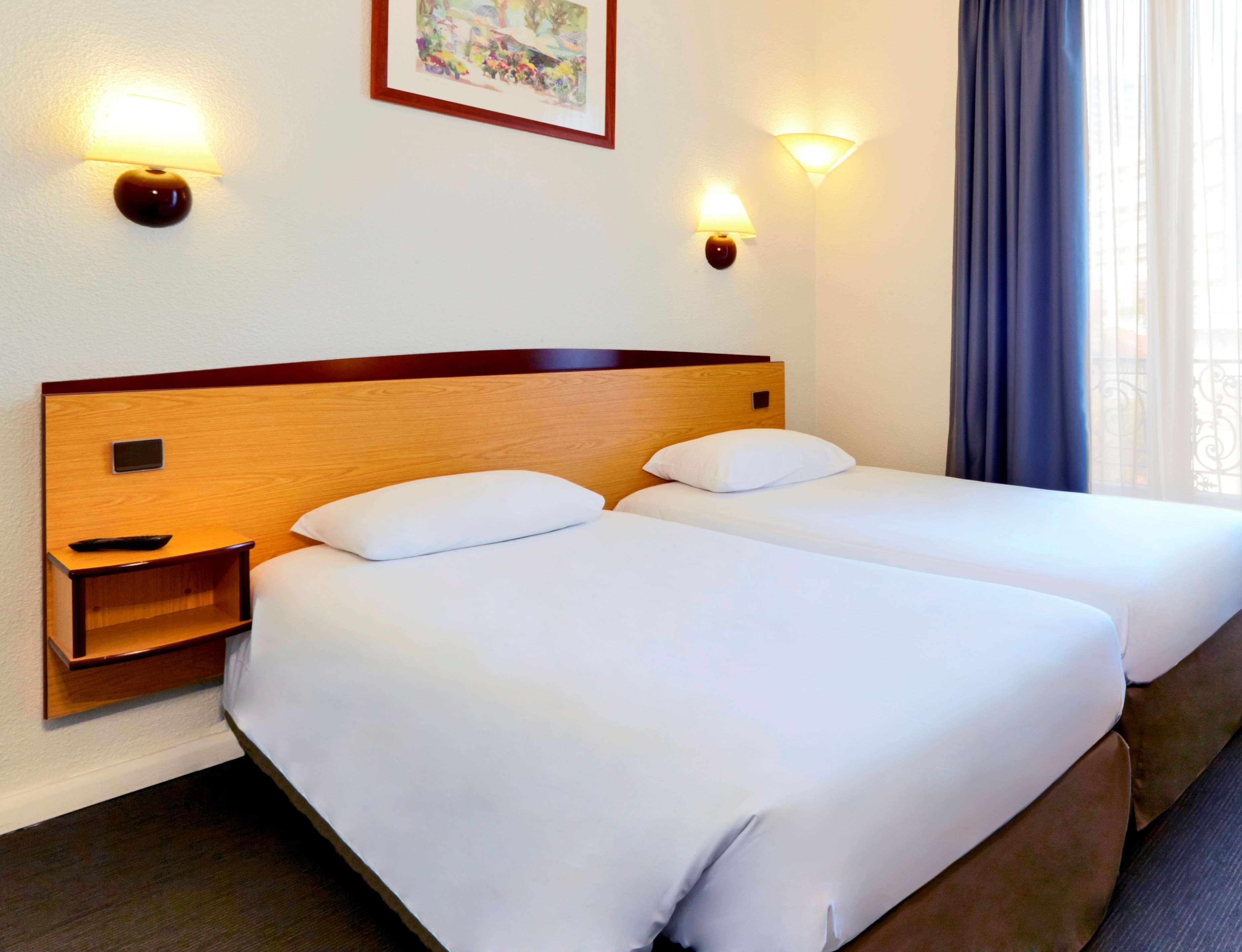 Hotel Campanile Paris Ouest -