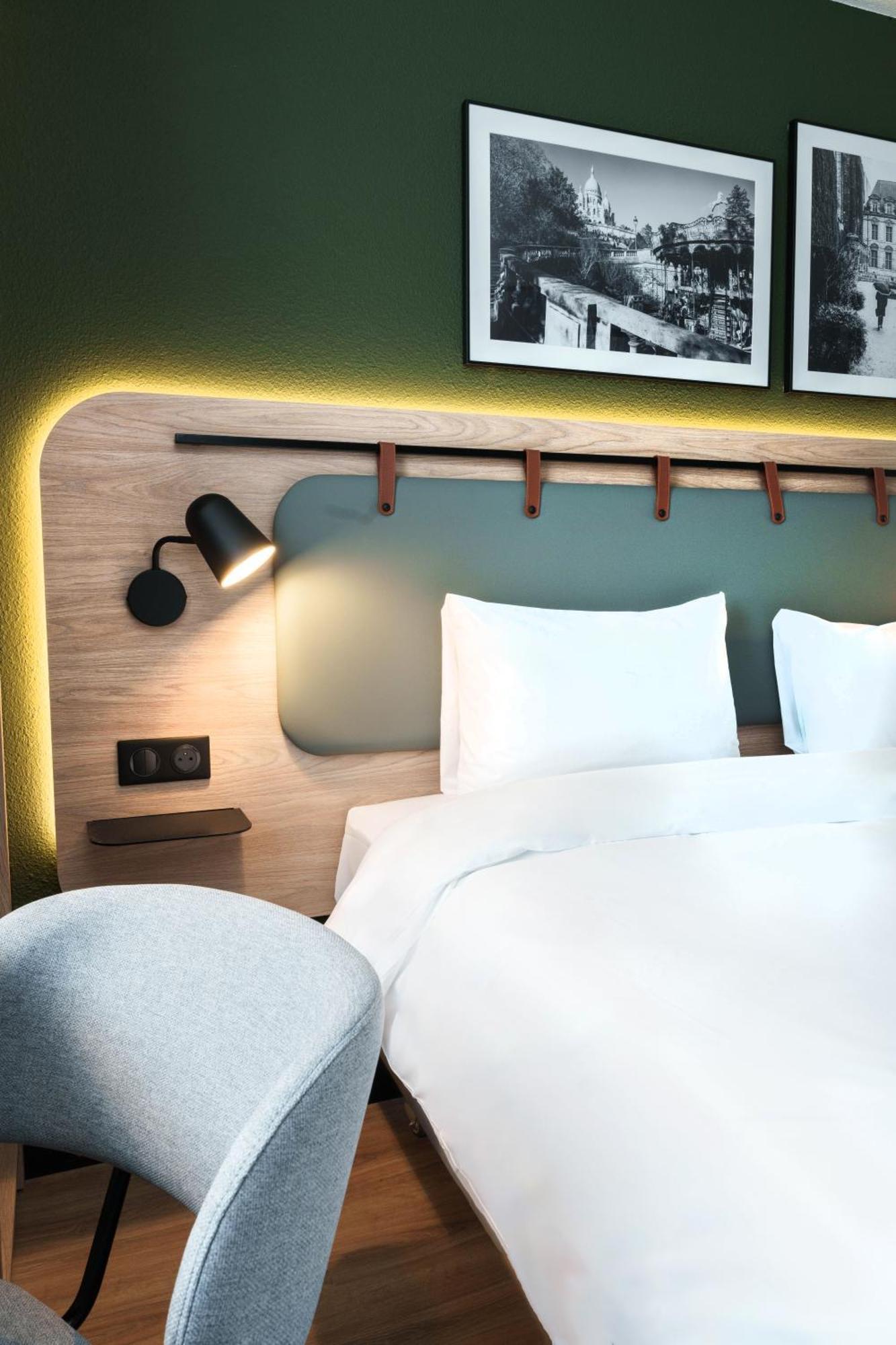 Hotel Campanile Paris Ouest -